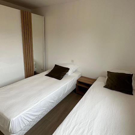 Alivu - Appartement Moderne Avec Terrasse 卡尔热斯 外观 照片
