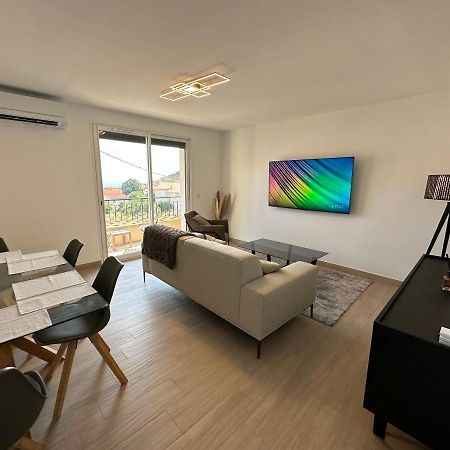 Alivu - Appartement Moderne Avec Terrasse 卡尔热斯 外观 照片